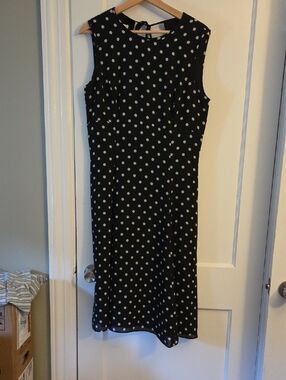 Black Polka Dot Sleeveless Dress - Classic Women's Day Dress